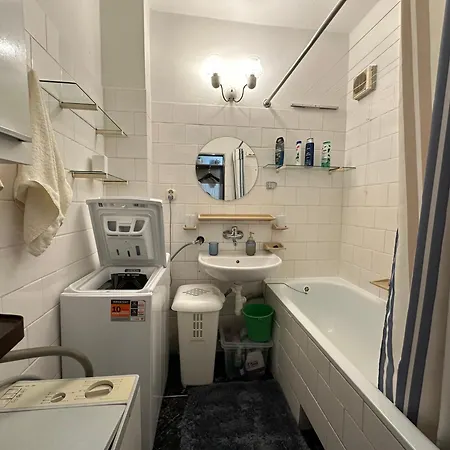 Retro With Three Διαμέρισμα